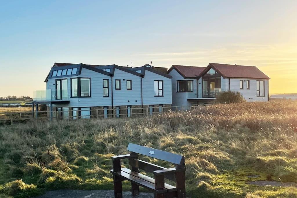 Signal House - A Stunning Beach House - 2020 Build Amble Kültér fotó
